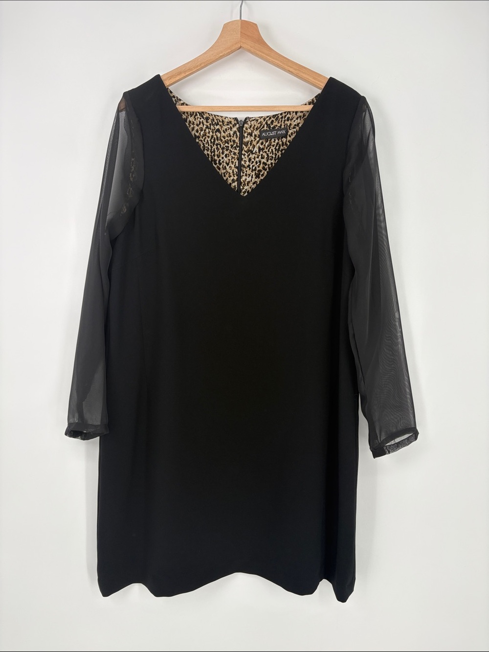 👑 August Max Black V-Neck Shift Dress with Sheer Long Sleeves